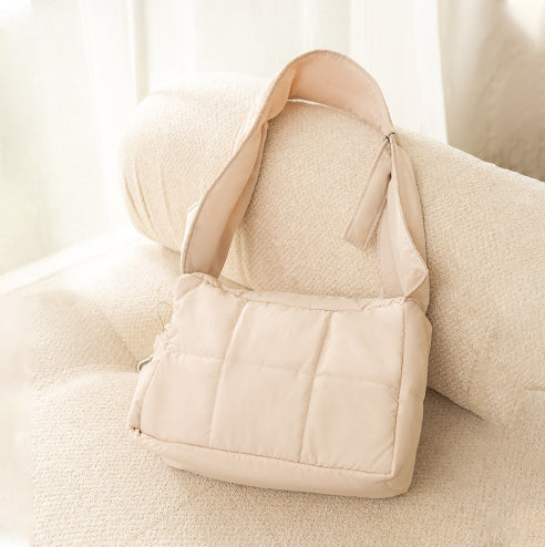 Head-Out Cat Carrier Bag for Travel & Outdoor Use