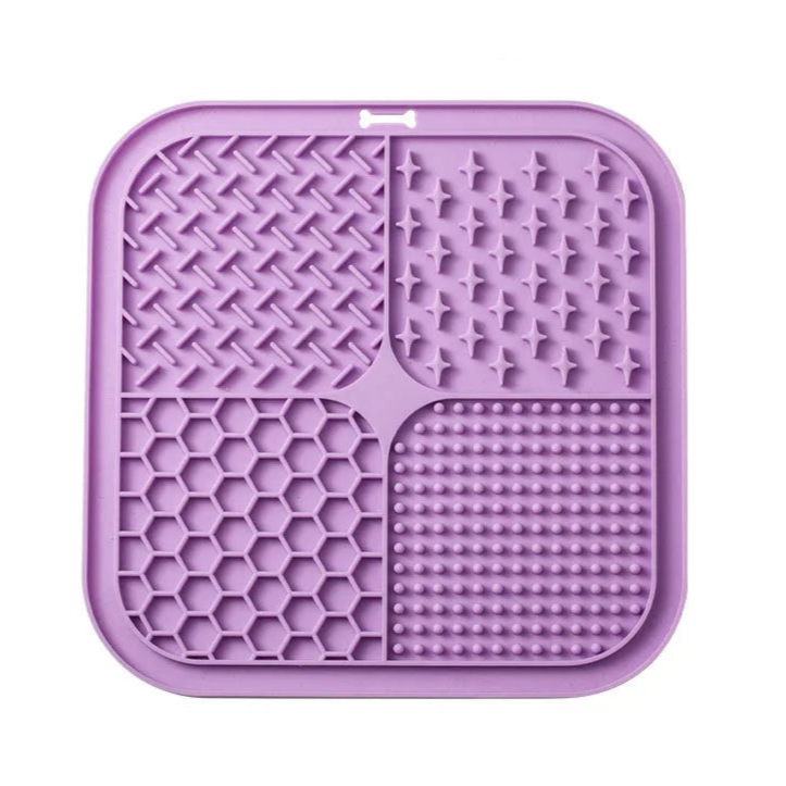 Dog Slow Feeding Licking Pad – Silicone Meal & Treat Board