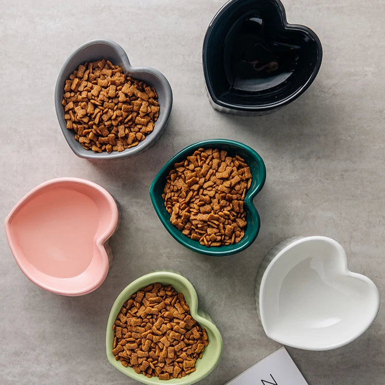 Heart Shape Slanted Ceramic Cat Bowl - Cidero & Co.