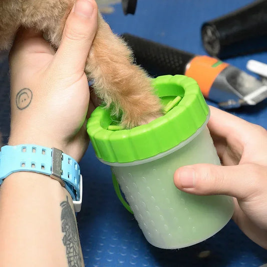 Dog & Cat Paw Cleaning Cup – Gentle, Easy Pet Foot Wash