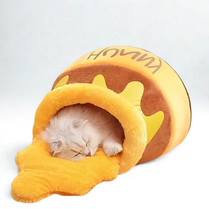 Honey Pot Cat Bed – Cozy, Cute & Irresistible